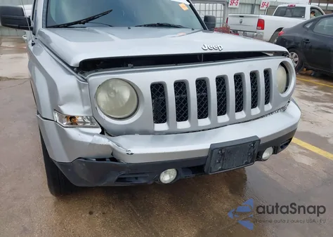 2012 Jeep Patriot Sport z USA, uszkodzony, nr VIN 1C4NJPBA6CD724497